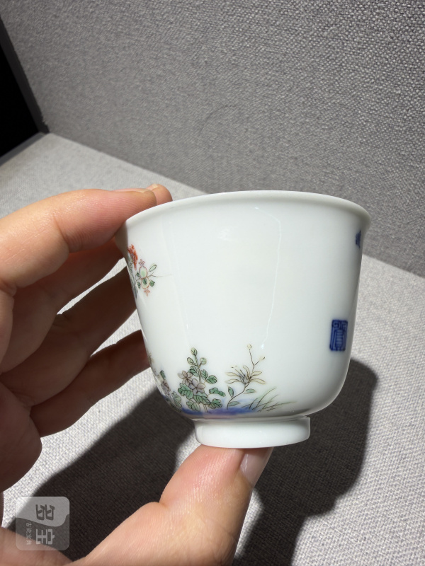 清康熙 青花五彩五月石榴纹花神杯 - 图7